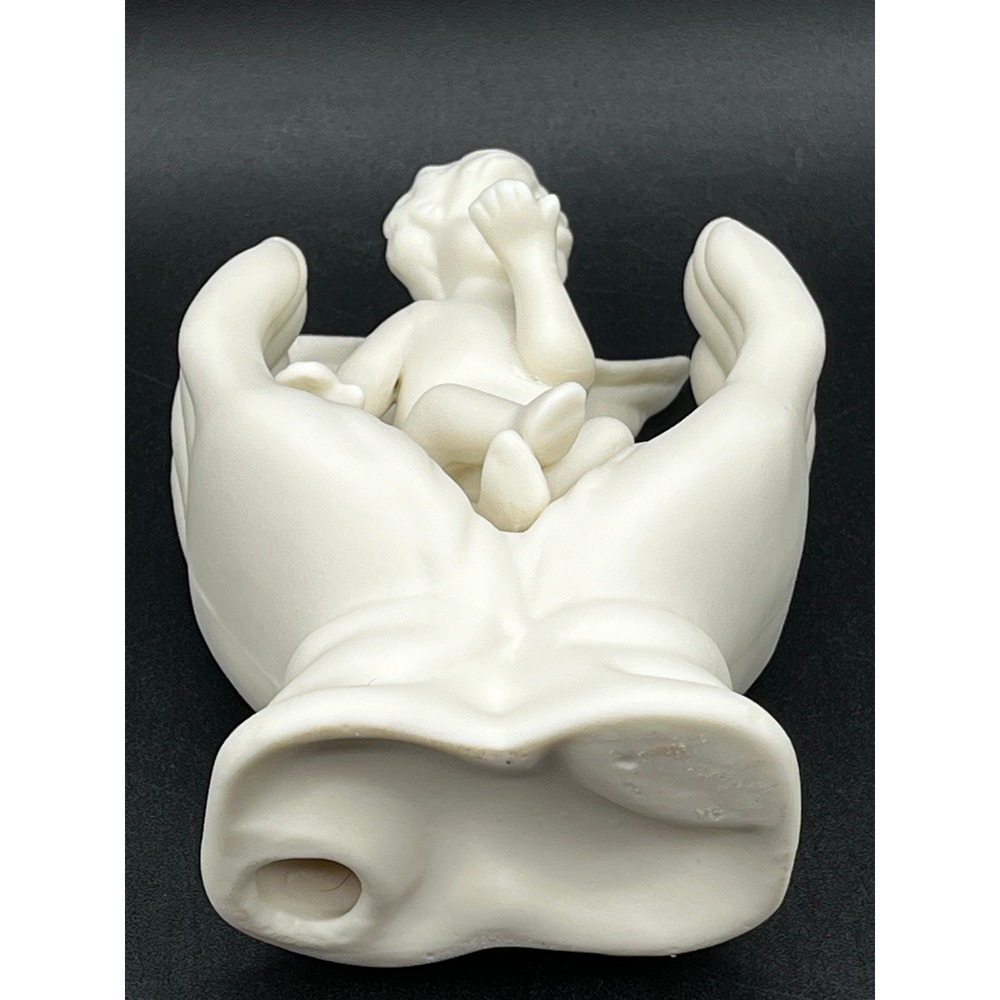 Vtg Matte White Porcelain Bisque Angel Cherub in Hands Figurine Sculpture 4.5" - Picture 5 of 7